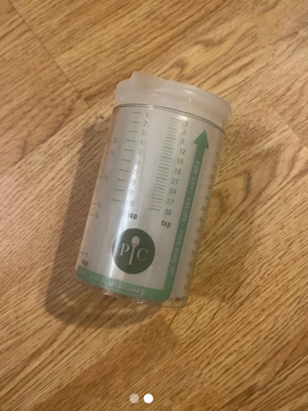 Pampered Chef Clear Measuring dry /liquid